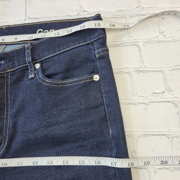 Gap Woman’s dark blue authentic flare jeans size 29 Short - Picture 7 of 12